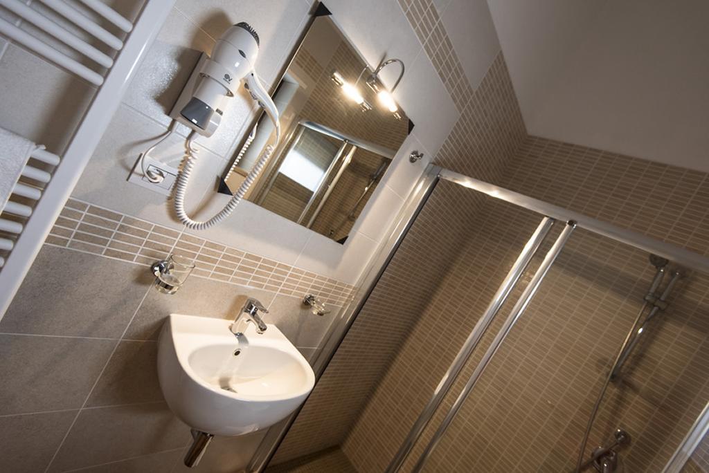 Hotel Golden House Mesagne Pokój zdjęcie